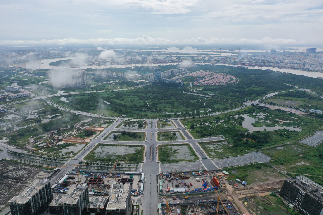 Đấu[-]giá[-]đất[-]Thủ[-]Thiêm[-]-[-]thiểu[-]số[-]hưởng[-]lợi[-]chứ[-]không[-]phải[-]đa[-]số